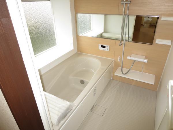 Bathroom. Bathing will stretch is easy feet adults in 1 pyeong type. It's not smaller entered along with the children