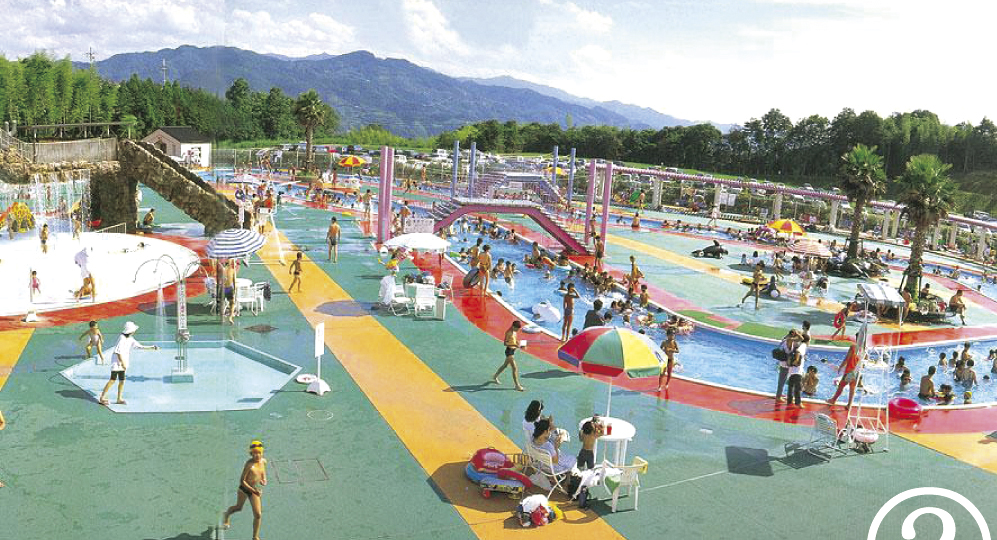 Other Environmental Photo. Crowded with a lot of the family when it comes to the 2760m summer until Hashimoto citizen pool