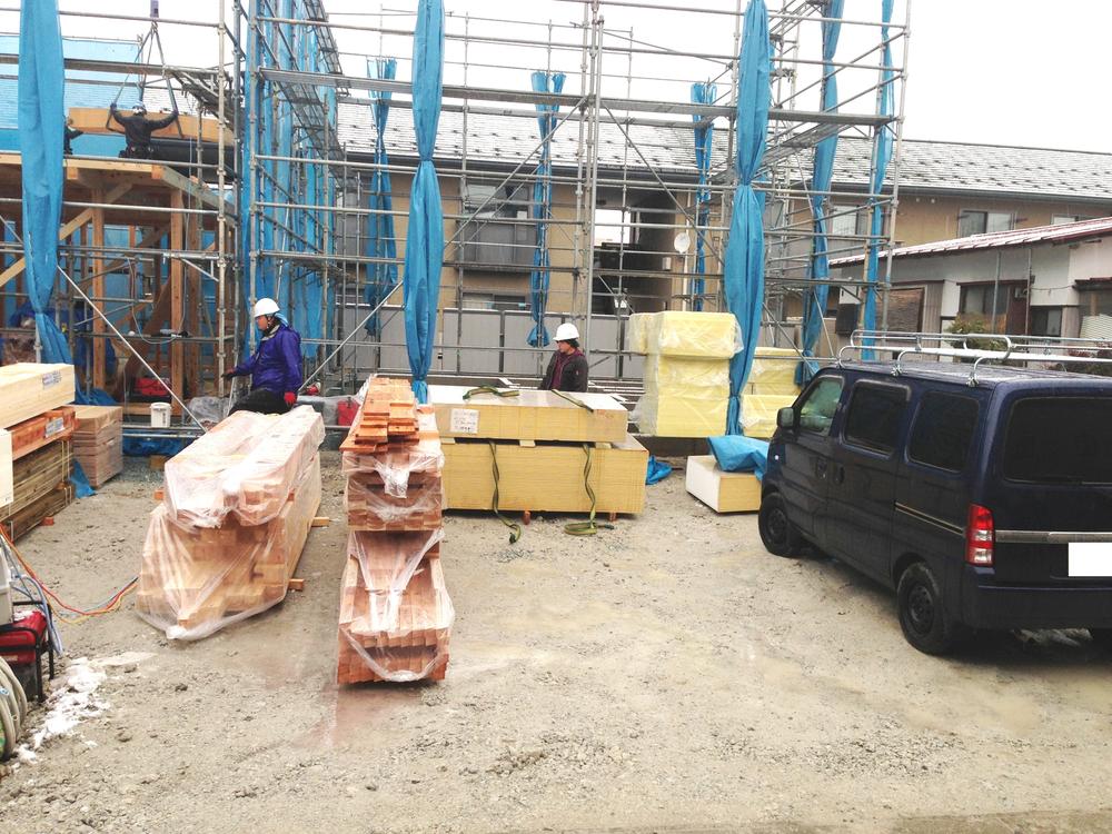 Local appearance photo. (2) Building: local (December 13, 2013) Shooting