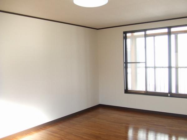 Non-living room. 2F spacious Western-style