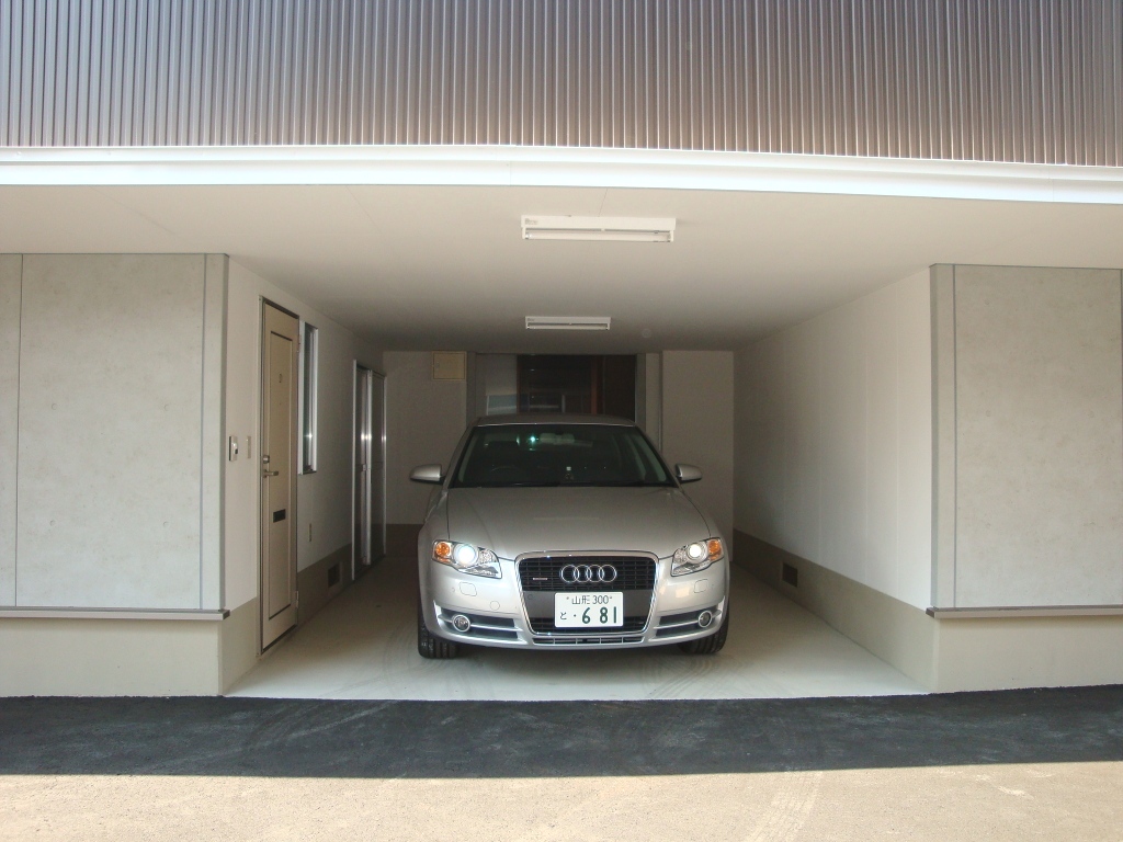 Parking lot