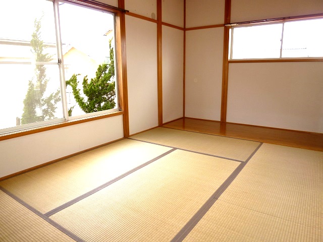 Other room space. 1st floor Japanese-style room 6 tatami