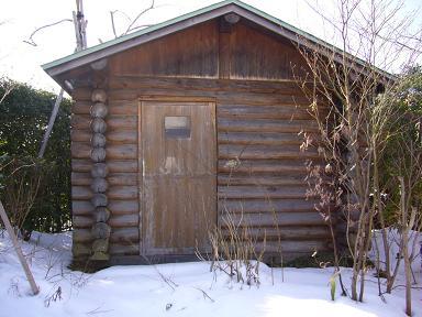 Receipt. Storeroom, such as matches of the log house in the large garden