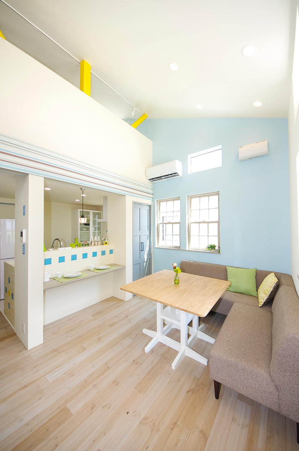 Living. Indoor (September 2012) shooting