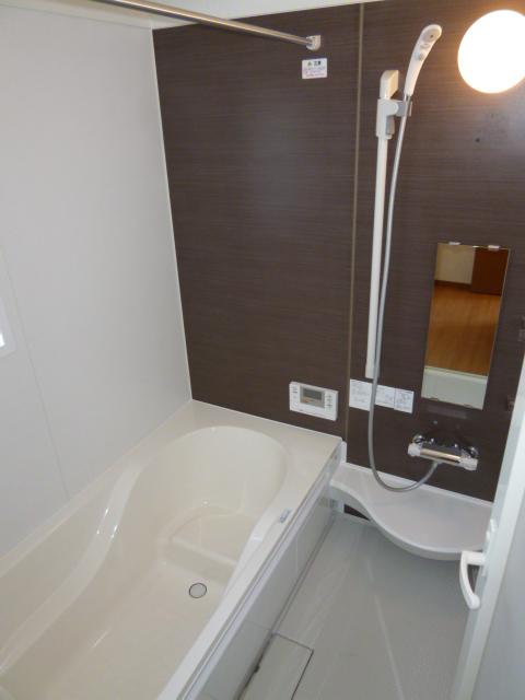 Bathroom. ● same specifications ● Perfect to enjoy a bathtub shape slowly sitz bath stuck to sit very comfortable