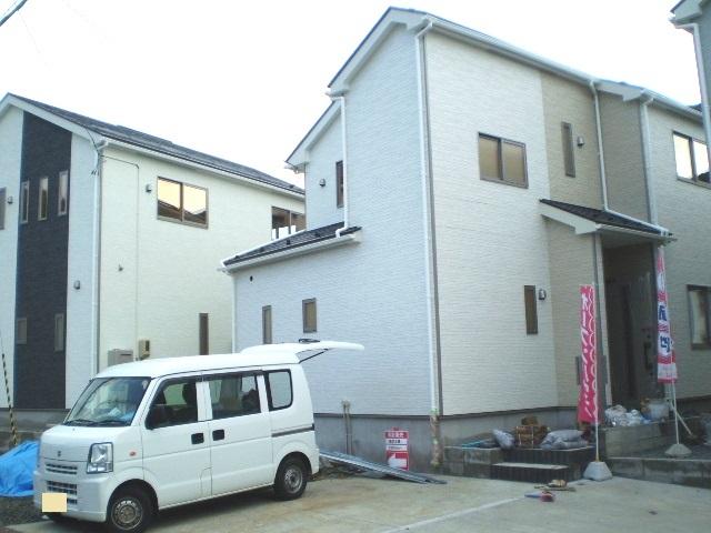 Local appearance photo. (2) Building: local (October 2013) Shooting ☆ durability ・ safety ・ Energy saving ・ Eco ・ Excellent live in comfort ☆ 