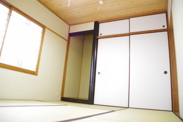 Non-living room. Sliding door ・ Shoji Zhang Kawasumi, Tatami mat sort already