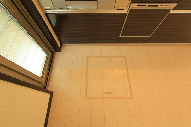 Receipt. 2013 December 10, shooting