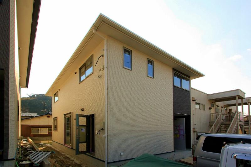 Local appearance photo. 2013 December 5 shooting