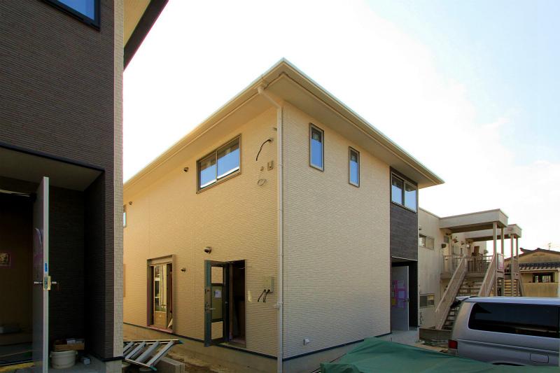 Local appearance photo. 2013 December 5 shooting