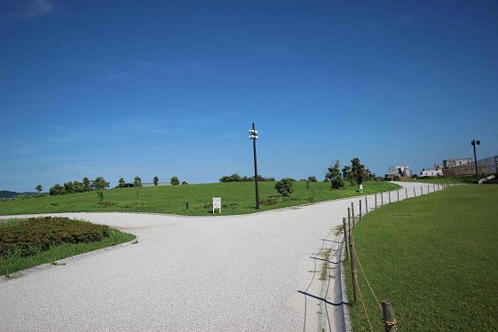 park. Nogihama about 5 minutes in the 2200m car until comprehensive park! Fun for children, such as hydrophilic Square