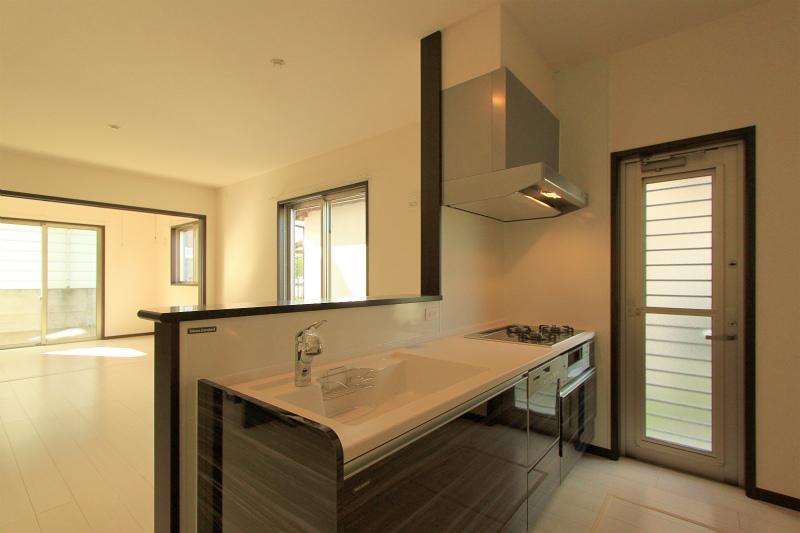 Kitchen. 2013 November 5 shooting