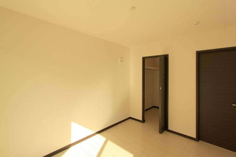 Non-living room. 2013 November 5 shooting