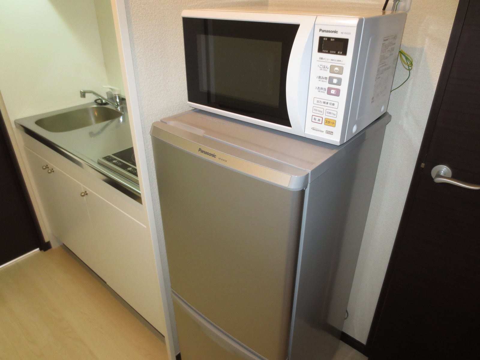 Other Equipment. refrigerator ・ With microwave