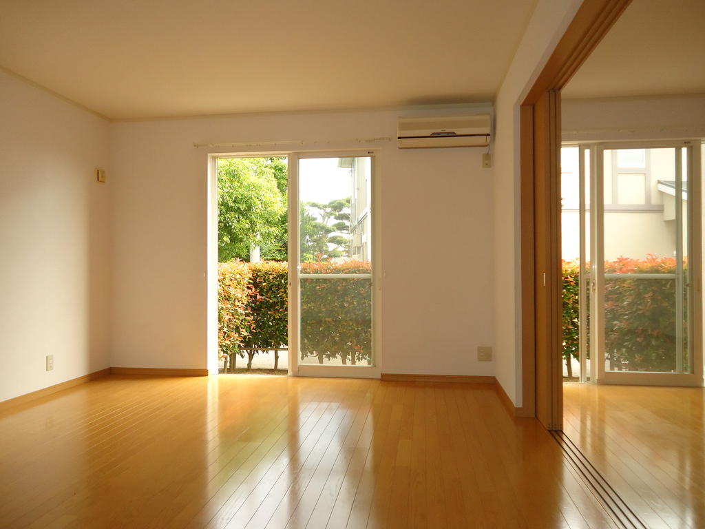 Living and room