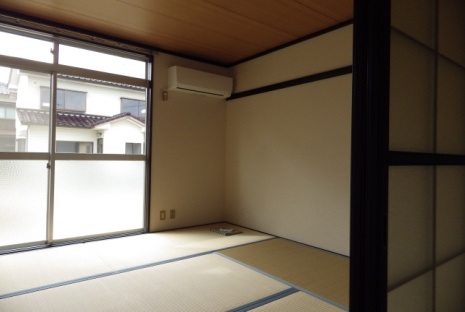 Living and room. In the case of Japanese-style room