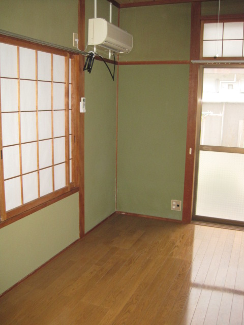 Other room space. Hiroshi 6