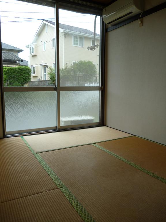 Other room space. Air conditioning 1 aircraft installation of the Japanese-style room