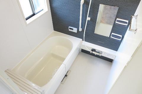 Bathroom. In one tsubo unit bus new, You can use feeling well you!