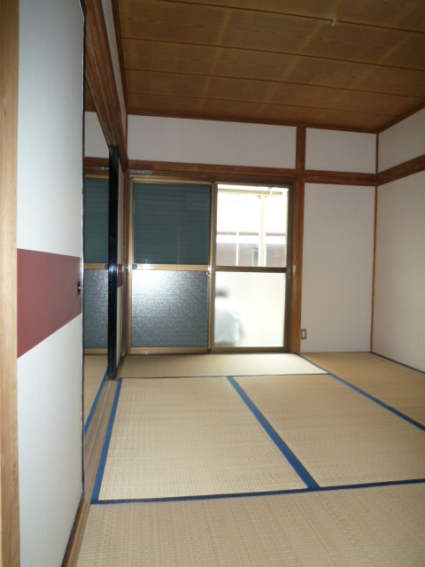 Other room space. Japanese-style room 6 tatami