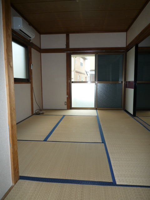 Living and room. Japanese-style tatami 7