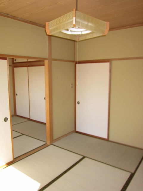 Living and room. Japanese-style room (2) 6 Pledge