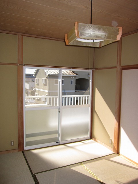 Living and room. Japanese-style room (2) Day good