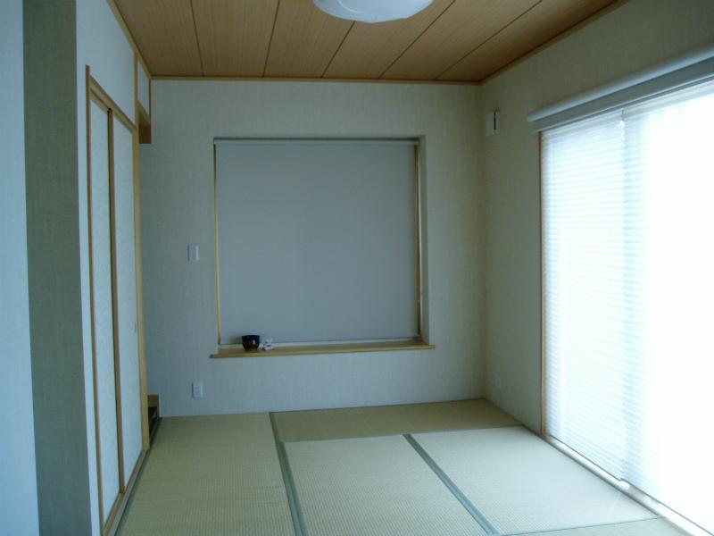 Non-living room. The first floor of a 6-tatami mat Japanese-style room