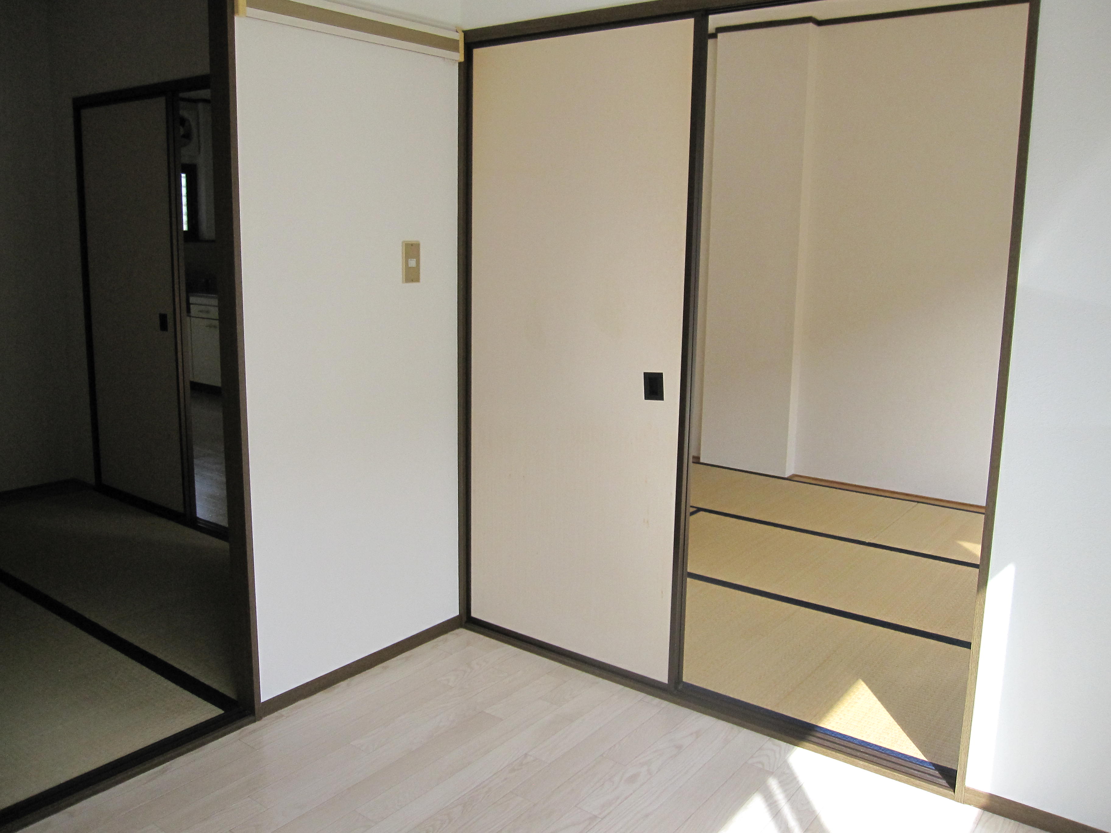 Other room space. Than Western-style