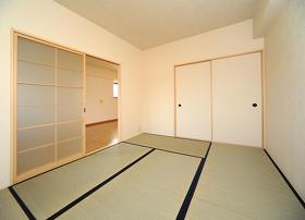 Living and room. After all settle down Japanese-style room.