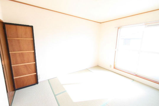 Other room space. Japanese-style room 6 tatami