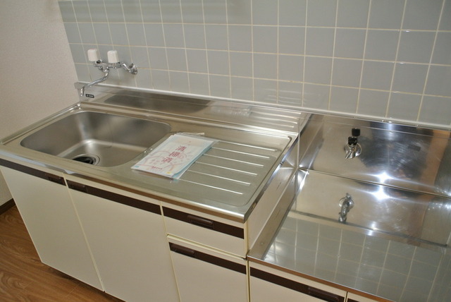 Kitchen. A clean kitchen