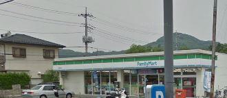 Convenience store. 1233m to FamilyMart Kofu Sakaori shop