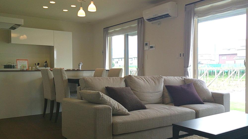 Living. Fully furnished