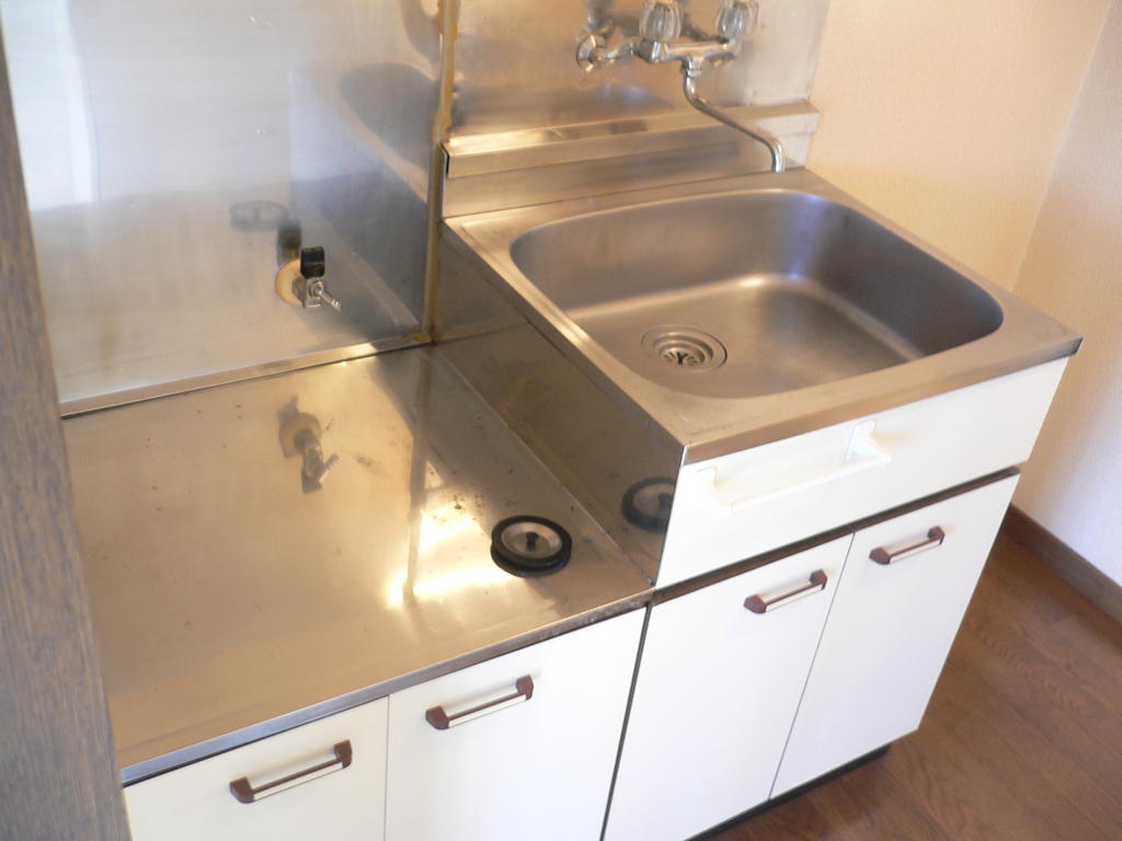 Kitchen. A clean kitchen