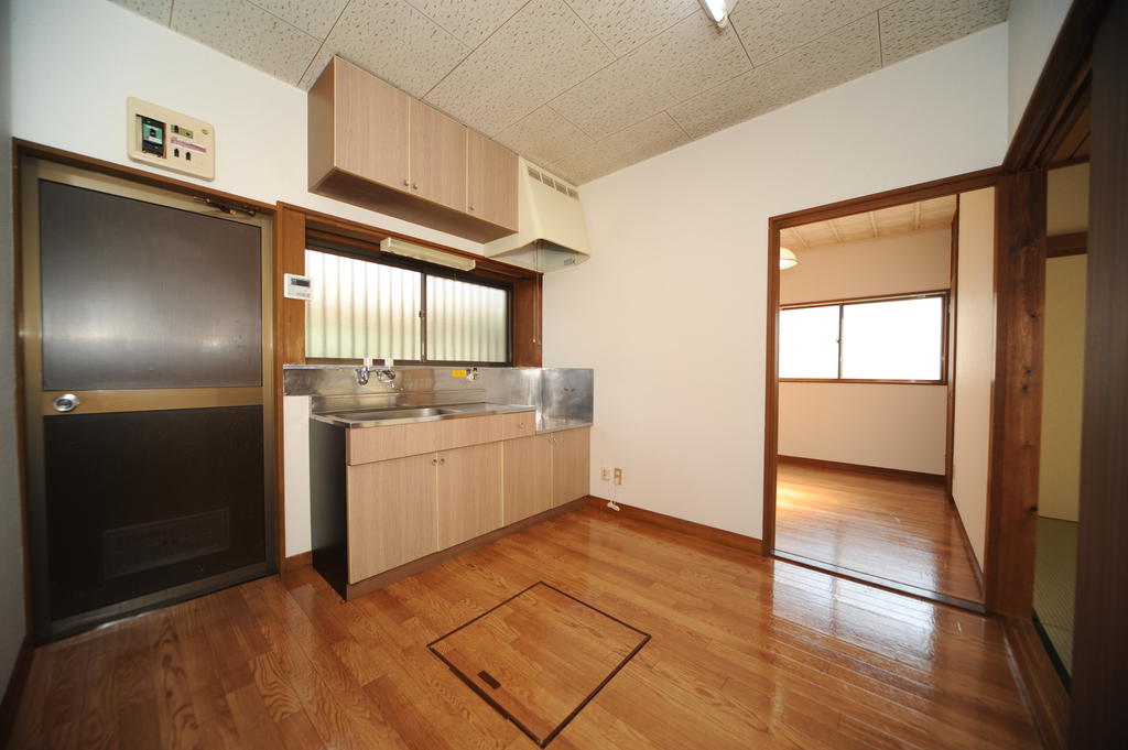 Kitchen. Breadth of dishes like the wife is also very happy ~  ~  ~