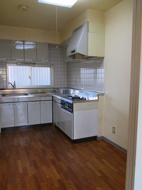 Kitchen. System kitchen