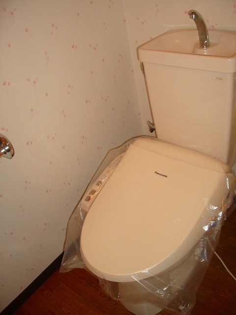 Toilet. Brand new ☆ Bidet