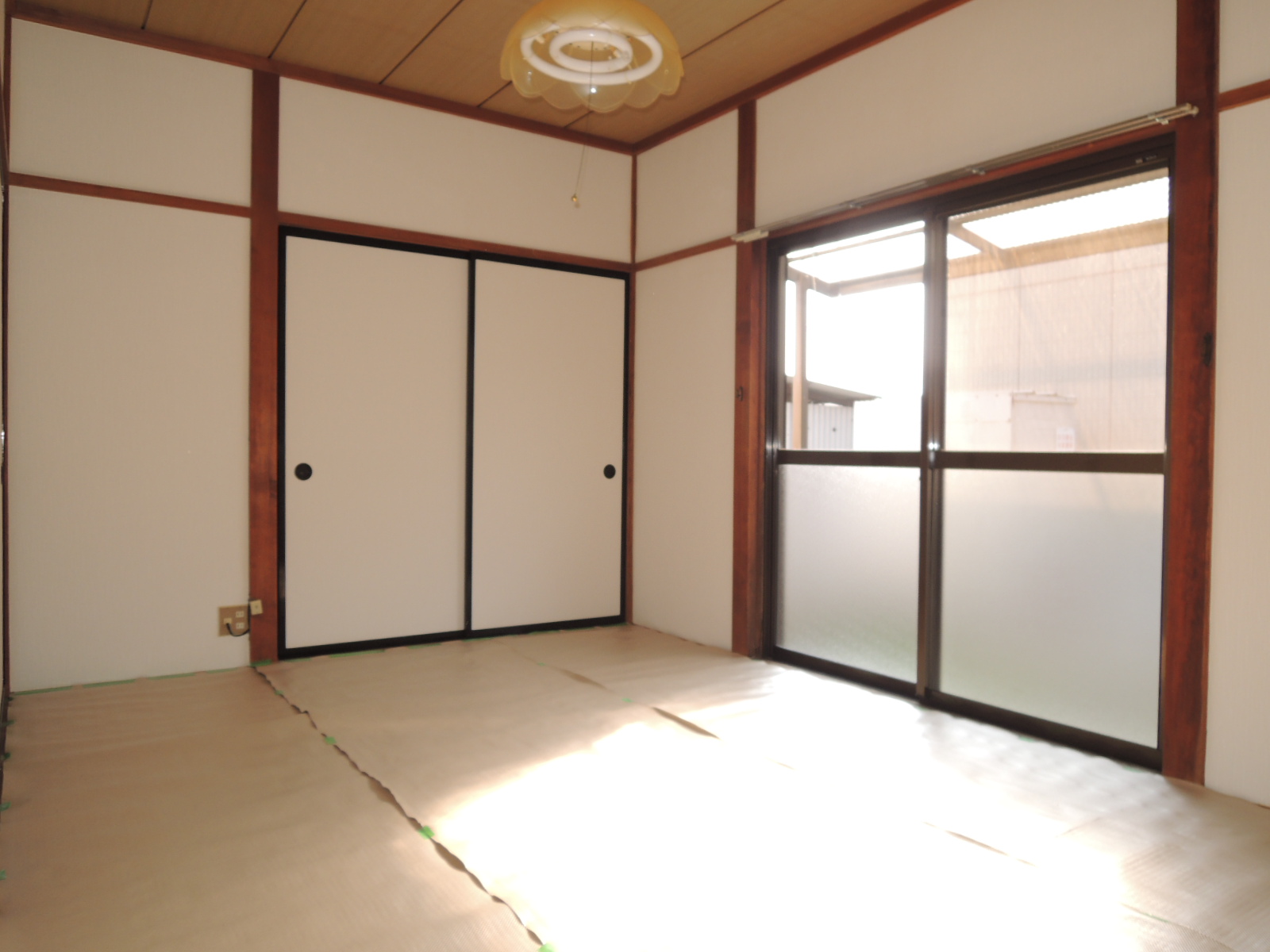 Living and room. Japanese-style room 6 tatami