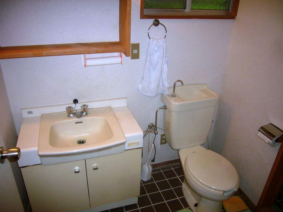 Toilet. toilet ・ Wash basin
