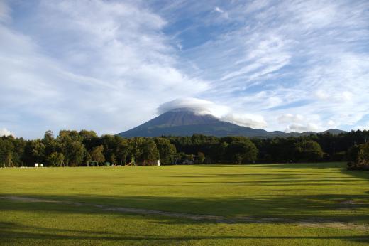 park. Narusawa lively until the Square (park) 838m