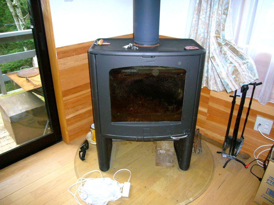 Cooling and heating ・ Air conditioning. Wood-burning stove