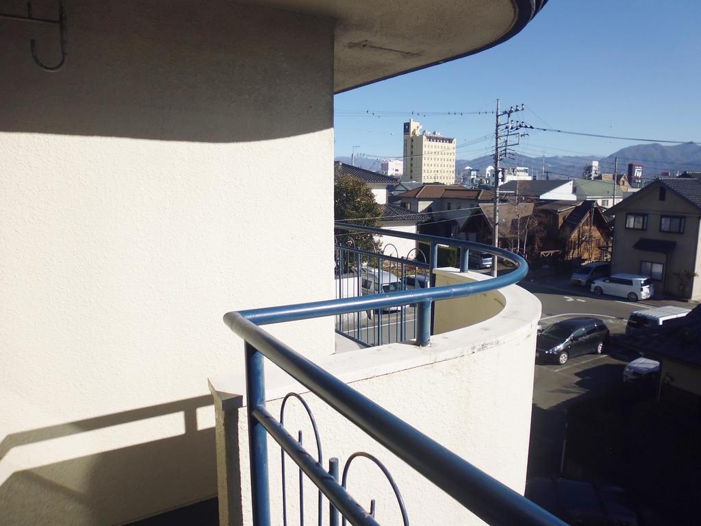 Balcony. Spacious balcony. Pat will be visible Fuji